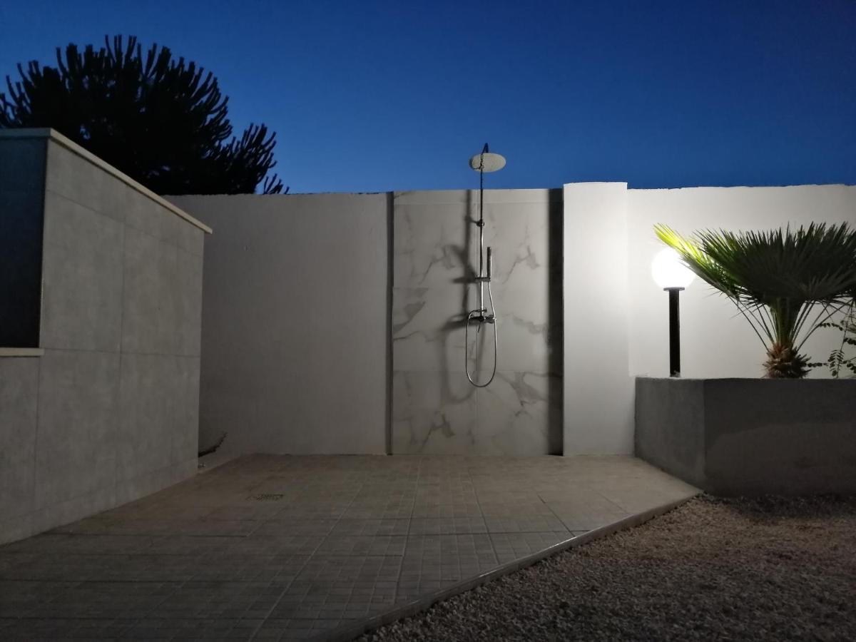 Villa Kinga Anzio Bagian luar foto